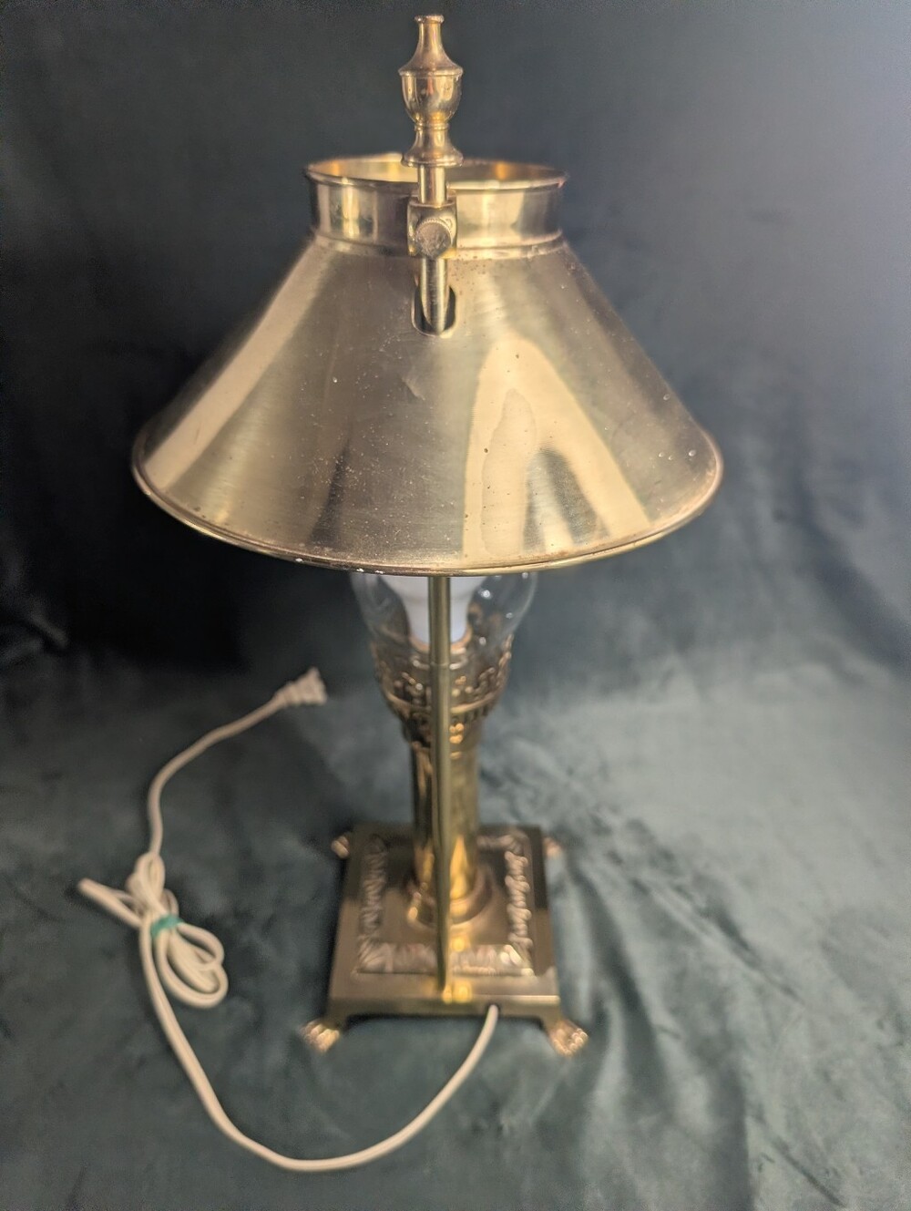 Vintage Paris Istanbul Orient Express Brass Clawfoot  Adjustable Table Lamp